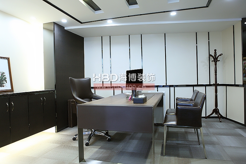 辦公室裝修設(shè)計(jì)實(shí)景圖,經(jīng)理室裝修設(shè)計(jì).jpg