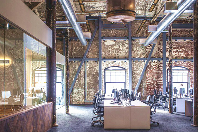廣州辦公室裝修,loft辦公設計,廣州裝修設計公司,工業(yè)風格辦公設計.jpg